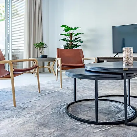 Te- Luxury Resort, Front Line Beach, Families Only アパート *