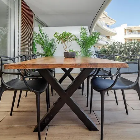 Te- Luxury Resort, Front Line Beach, Families Only Apartment Estepona