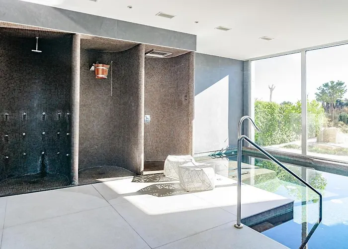 Apartament Te- Luxury Front Line Families Only *