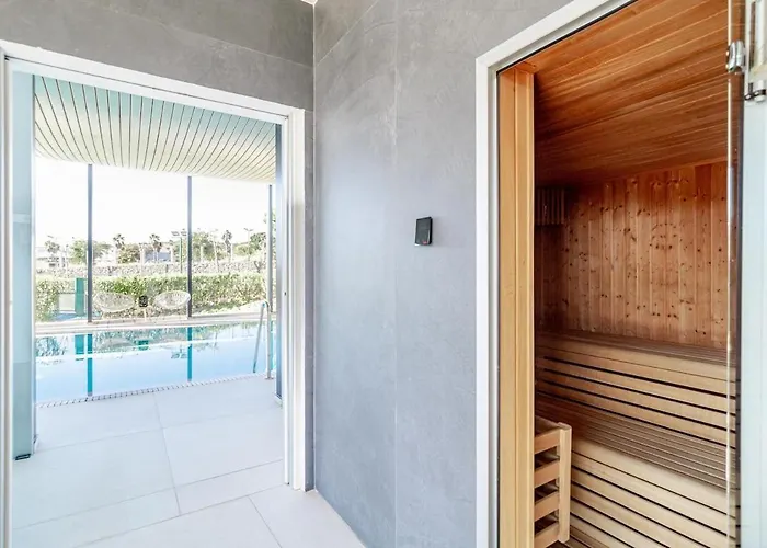 Appartamento Te- Luxury Front Line Families Only