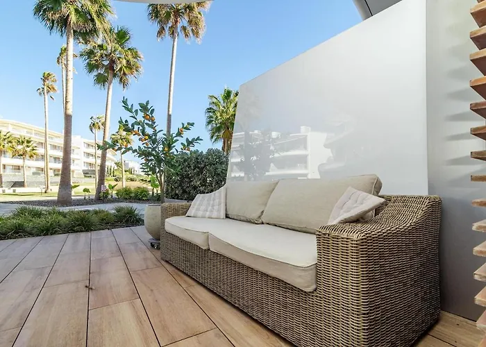 Apartment Te- Luxury Front Line Families Only *