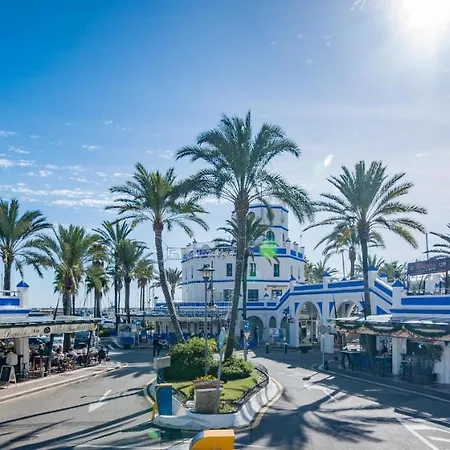 Te- Luxury Resort, Front Line Beach, Families Only * Estepona