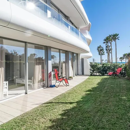 Te- Luxury Resort, Front Line Beach, Families Only * Estepona