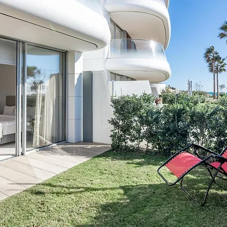 Te- Luxury Resort, Front Line Beach, Families Only Estepona