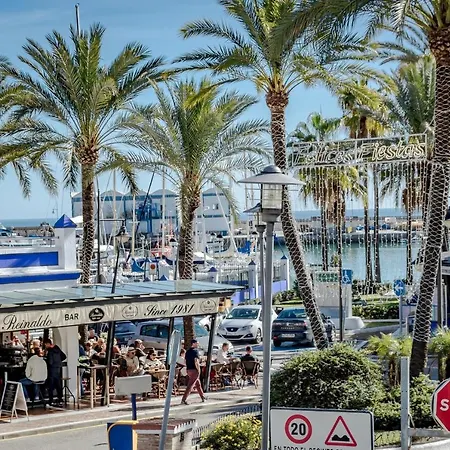 Te- Luxury Resort, Front Line Beach, Families Only Appartement Estepona