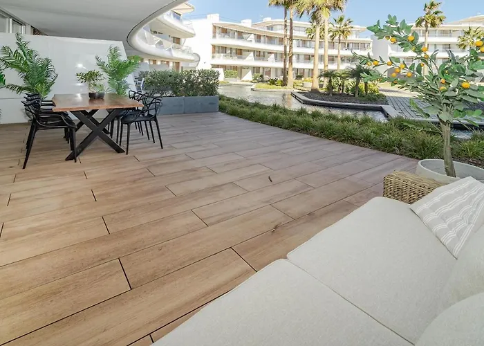 Te- Luxury Front Line Families Only Estepona