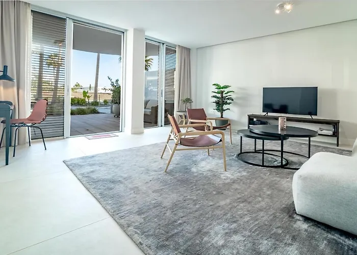 Te- Luxury Front Line Families Only Apartamento *