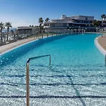 Appartement Te- Luxury Front Line Families Only