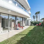 Te- Luxury Front Line Families Only